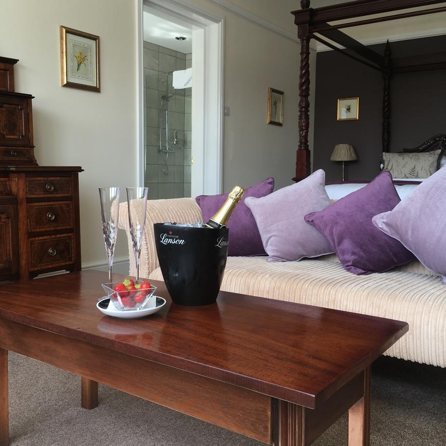 The Eagles Hotel Llanrwst Buitenkant foto