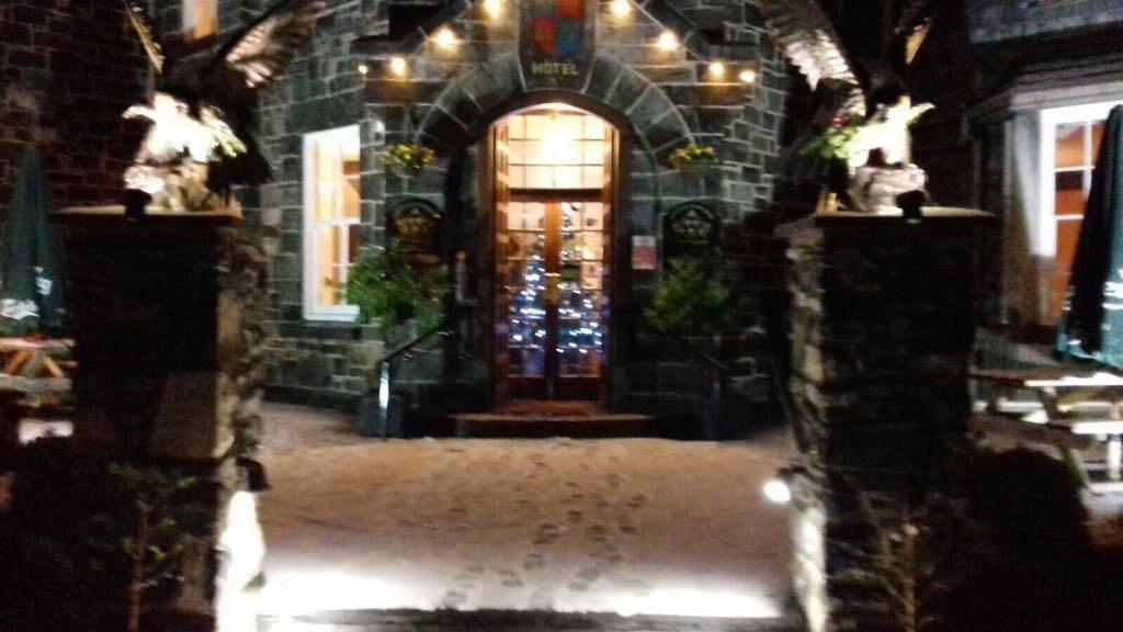 The Eagles Hotel Llanrwst Buitenkant foto