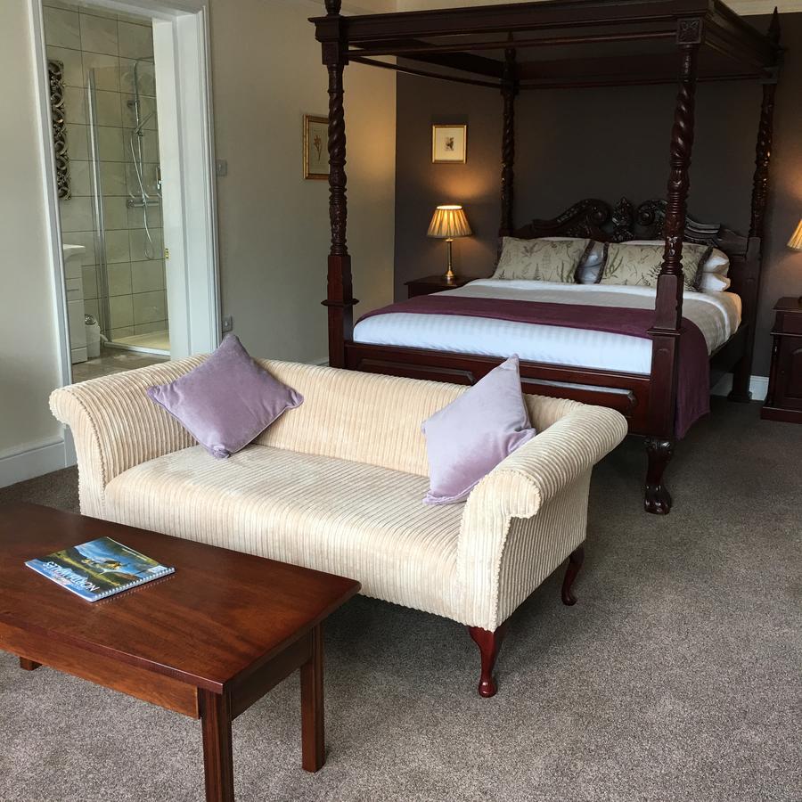 The Eagles Hotel Llanrwst Buitenkant foto